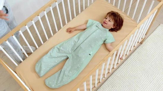 ErgoPouch Slaapzak Baby SleepSuit Winter - 2-4 Jaar - TOG 3.5 - Night Sky 2 ErgoPouch Slaapzak Baby SleepSuit Winter - 2-4 Jaar - TOG 3.5 - Night Sky - Afbeelding 2