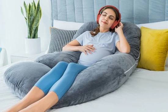 ZOLA Zwangerschapskussen XXL C-vorm - Voedingskussen - Zijslaapkussen - Lichaamskussen - Body Pillow - Afneembare Minky Fleece Hoes - 150x70cm - Grijs 3 ZOLA Zwangerschapskussen XXL C-vorm - Voedingskussen - Zijslaapkussen - Lichaamskussen - Body Pillow - Afneembare Minky Fleece Hoes - 150x70cm - Grijs - Afbeelding 3