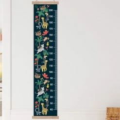 TextilePosters Groeimeter Canvas Met Houten Latten - Geschikt Als Meetlint - Jongens - Jungle - Groeimeter - Kinderkamer Accessoires - Babykamer Decoratie - 37x180 Cm - Sinterklaas Cadeautjes Voor Kinderen - Schoencadeautjes Sinterklaas -Telano-winkel 550x367 23