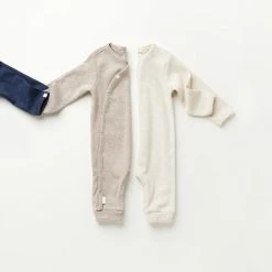 Noppies U Playsuit LS Rib Nevis -Telano-winkel 550x531 5