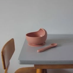 Kids Cultures | Baby Servies | Baby Bordje Met Zuignap Inclusief Lepel | Kinderbord | Terracotta -Telano-winkel 550x550 687