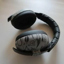 Banz - Geluidsreducerende Oorbeschermers Voor Kinderen - Hear No Blare - Graffiti - Maat Onesize (0-2yrs) -Telano-winkel 550x550 762