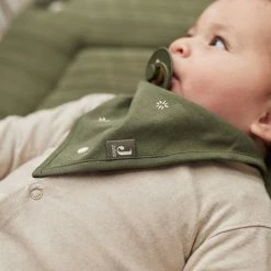 Jollein Slab Bandana Stargaze - Leaf Green - 2 Stuks 23 Jollein Slab Bandana Stargaze - Leaf Green - 2 Stuks -Telano-winkel 550x550 796