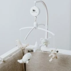 Baby's Only Muziekmobiel Baby - Boxmobiel - Zand/Wolwit/Wit - Gebreide Figuurtjes - Muziek Speelgoed - Melodie 'It's A Small World' 24 Baby's Only Muziekmobiel Baby - Boxmobiel - Zand/Wolwit/Wit - Gebreide Figuurtjes - Muziek Speelgoed - Melodie 'It's A Small World' -Telano-winkel 550x824 34